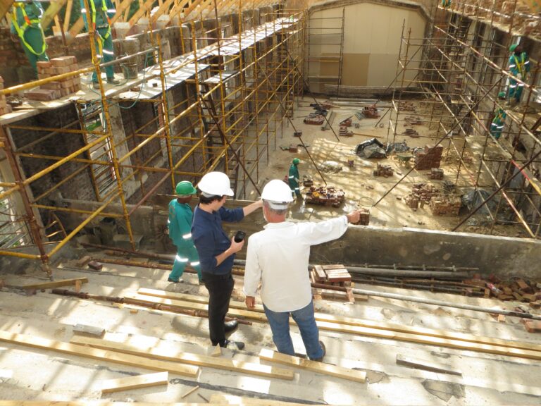 project manager directing Houston general construction site